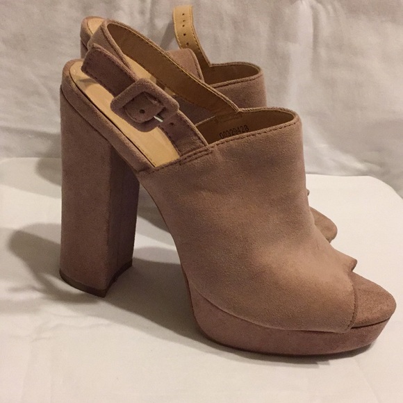 Pink Platform Sandal - Picture 2 of 4